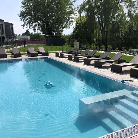 25H Spa-Residenz Best Sleep Privat Garden & Pools 滨湖新锡德尔 外观 照片
