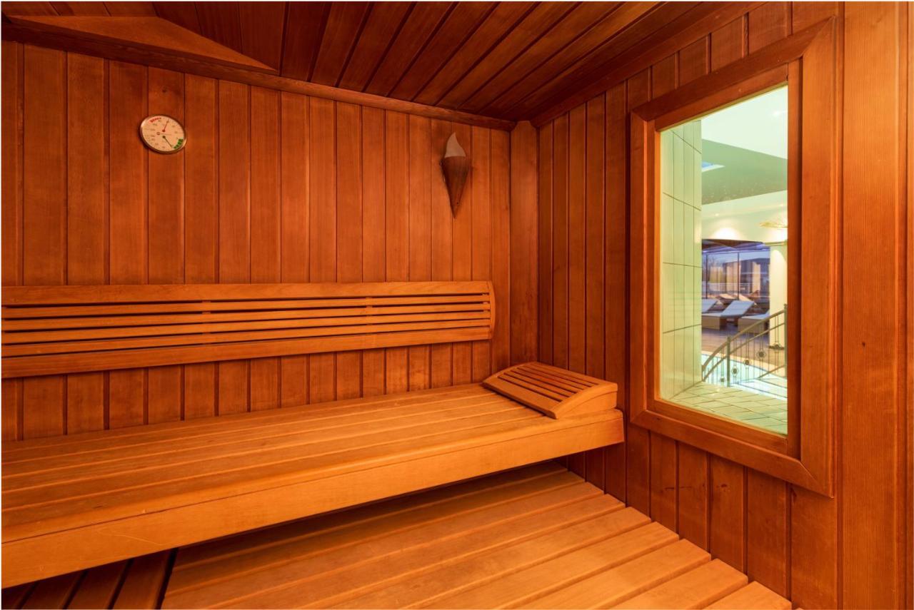 25H Spa-Residenz Best Sleep Privat Garden & Pools 滨湖新锡德尔 外观 照片