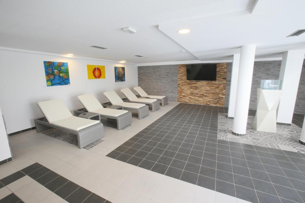 25H Spa-Residenz Best Sleep Privat Garden & Pools 滨湖新锡德尔 外观 照片